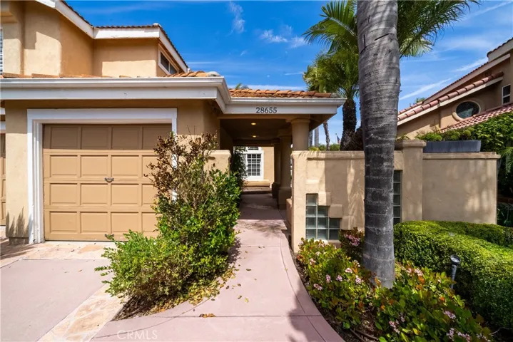 28655 Via Pasatiempo, Laguna Niguel, California 92677