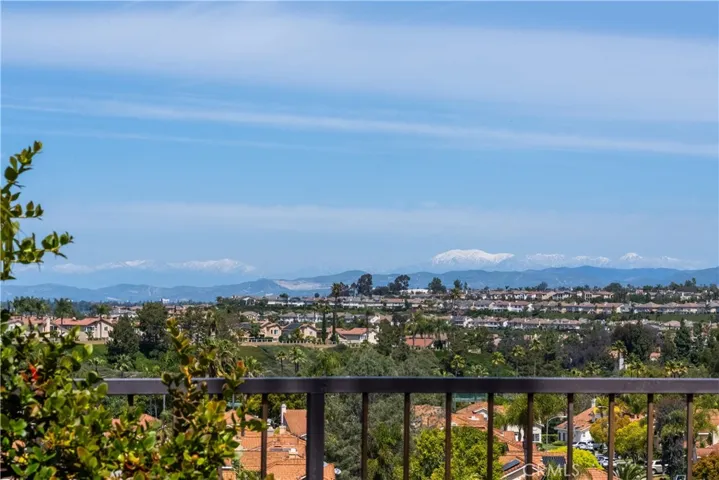 28655 Via Pasatiempo, Laguna Niguel, California 92677