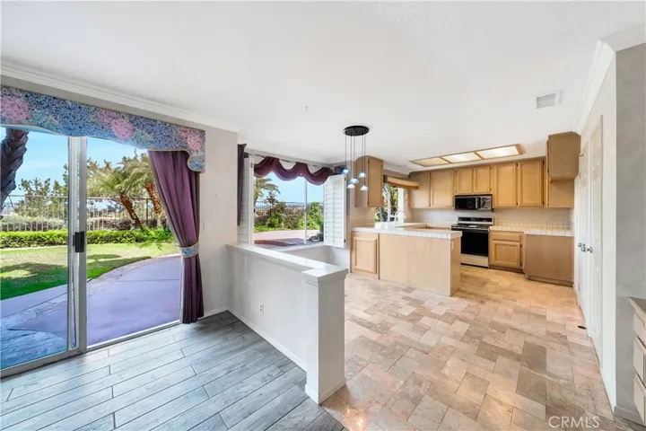 28655 Via Pasatiempo, Laguna Niguel, California 92677