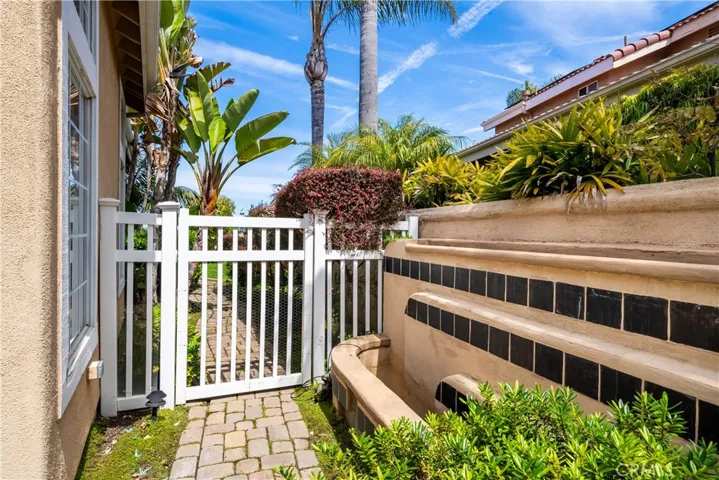 28655 Via Pasatiempo, Laguna Niguel, California 92677