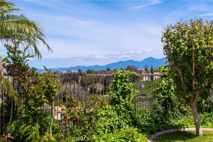 28655 Via Pasatiempo, Laguna Niguel, California 92677