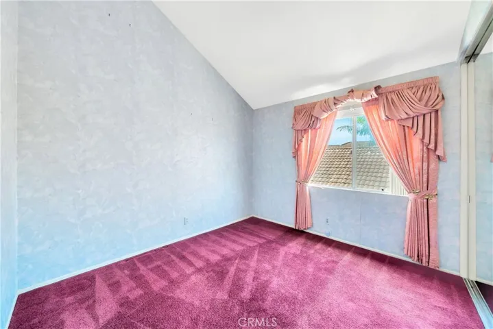 Upstairs secondary room.
