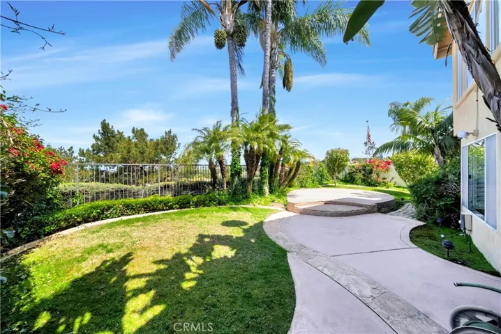 28655 Via Pasatiempo, Laguna Niguel, California 92677