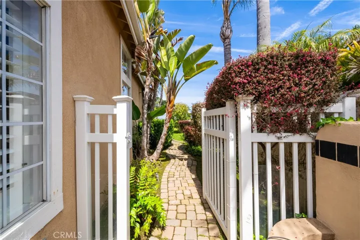 28655 Via Pasatiempo, Laguna Niguel, California 92677