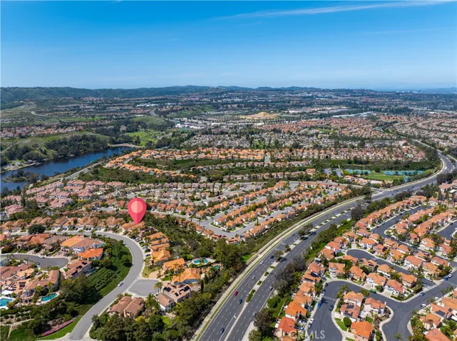 28655 Via Pasatiempo, Laguna Niguel, California 92677