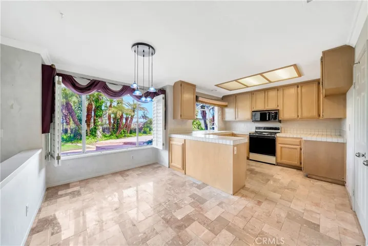 28655 Via Pasatiempo, Laguna Niguel, California 92677