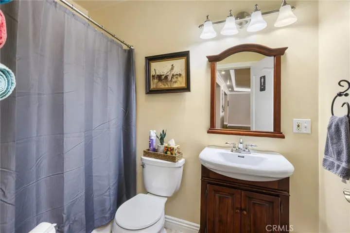 Bathroom 4