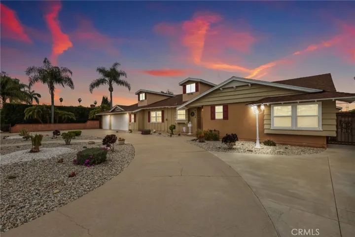 9229 Rives Avenue, Downey, California 90240