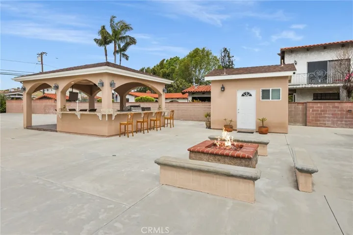 9229 Rives Avenue, Downey, California 90240