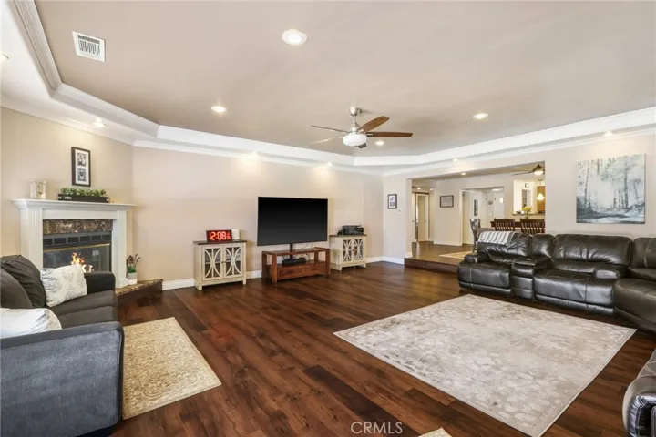 9229 Rives Avenue, Downey, California 90240