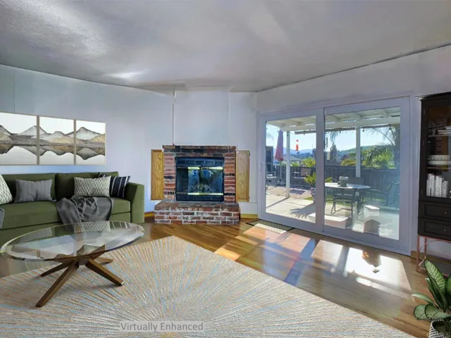 10160 Carreta Drive, Santee, California 92071