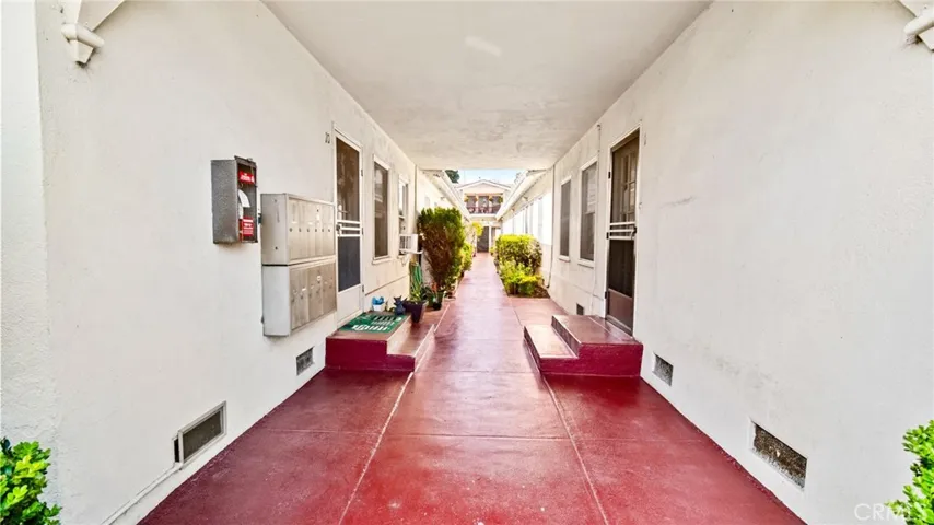 3650 E 2nd Street, Long Beach, California 90803