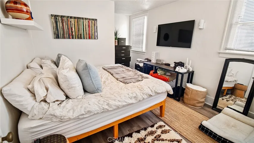 3650 E 2nd Street, Long Beach, California 90803
