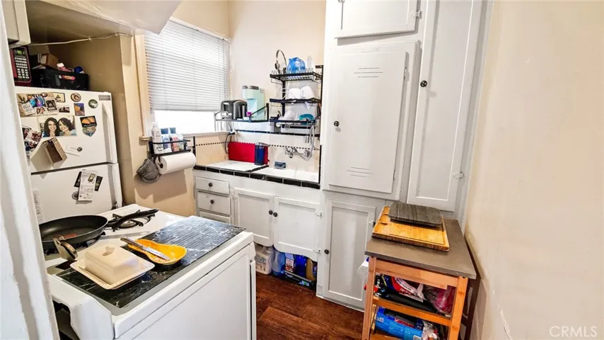 3650 E 2nd Street, Long Beach, California 90803