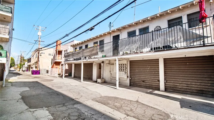 3650 E 2nd Street, Long Beach, California 90803