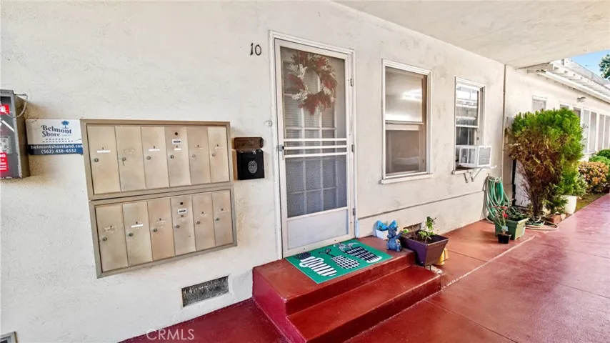3650 E 2nd Street, Long Beach, California 90803