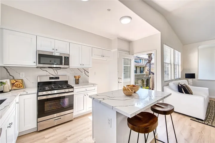 1412 Elmhurst, Irvine, California 92618