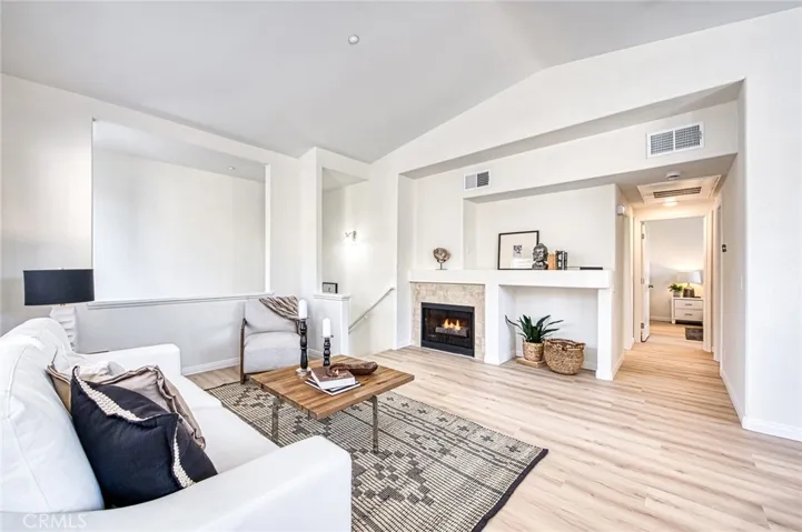 1412 Elmhurst, Irvine, California 92618