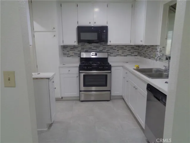 12392 Mt. Baldy Drive, Victorville, California 92392