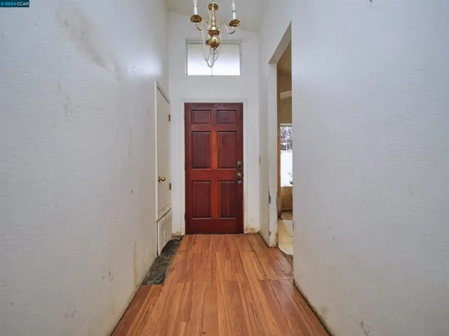 1050 Pueblo Court, Vallejo, California 94591-7809