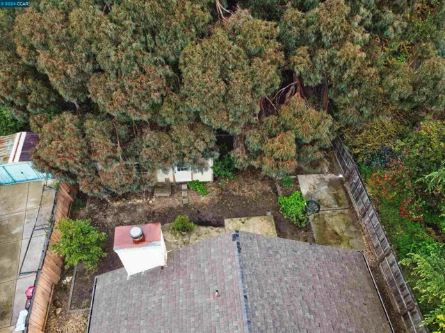 1050 Pueblo Court, Vallejo, California 94591-7809