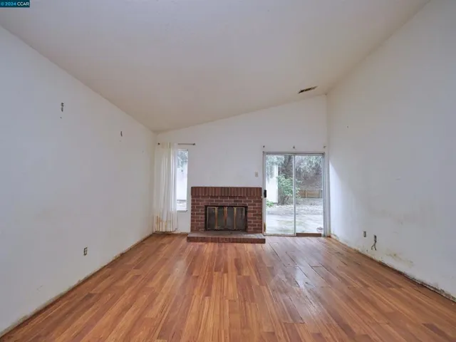 1050 Pueblo Court, Vallejo, California 94591-7809