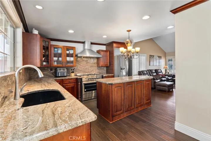 4353 E Bluewater Circle, Anaheim Hills, California 92807