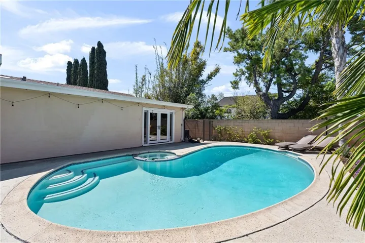 4353 E Bluewater Circle, Anaheim Hills, California 92807