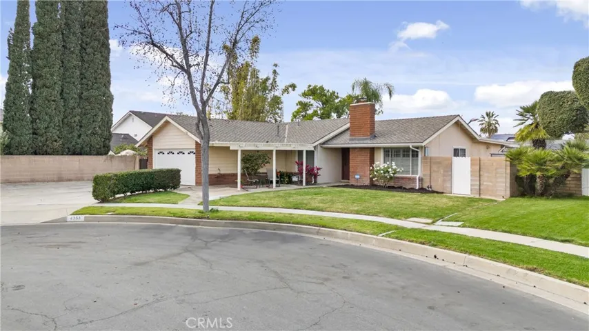4353 E Bluewater Circle, Anaheim Hills, California 92807