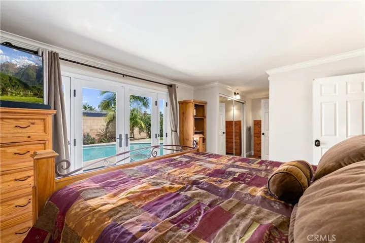 Double Door to backyard