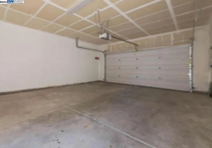 2130 W Bryman St, Hanford, California 93230