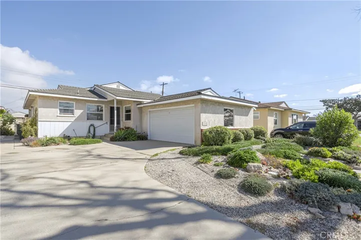 2205 W 170th Street, Torrance, California 90504