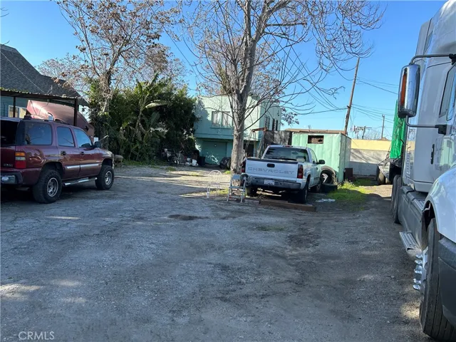 317 W 56th Street, Los Angeles, California 90037