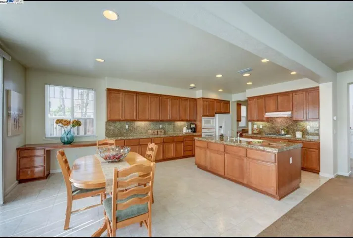 308 Nicole Ave, Mountain House, California 95391