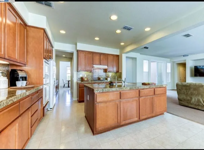 308 Nicole Ave, Mountain House, California 95391