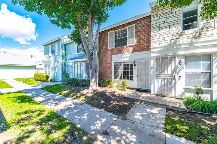 5640 Riverside Drive 129, Chino, California 91710