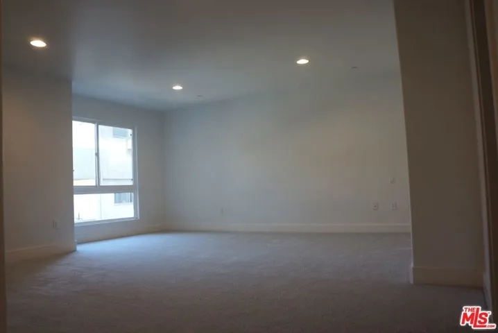 7249 Franklin Avenue 204, Los Angeles, California 90046