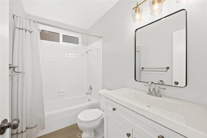 Brand new vanity, mirror and light fixture