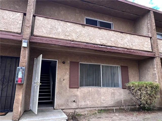 14299 La Paz Drive U33a, Victorville, California 92395