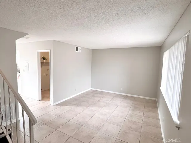 14299 La Paz Drive U33a, Victorville, California 92395