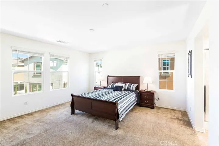 5910 Sendero Avenue, Eastvale, California 92880