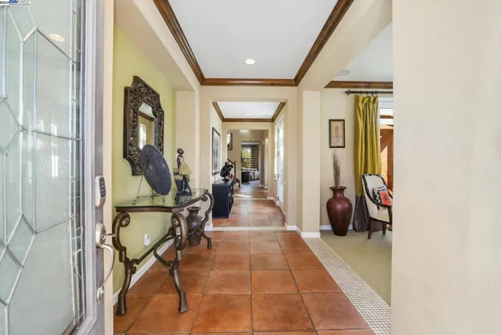 2706 Montego Bay St, Pittsburg, California 94565