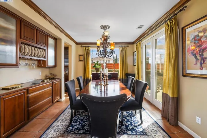 2706 Montego Bay St, Pittsburg, California 94565