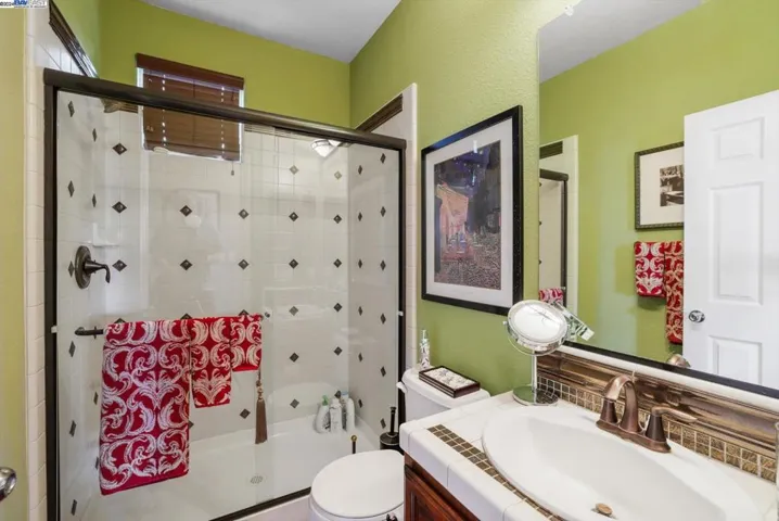 2706 Montego Bay St, Pittsburg, California 94565