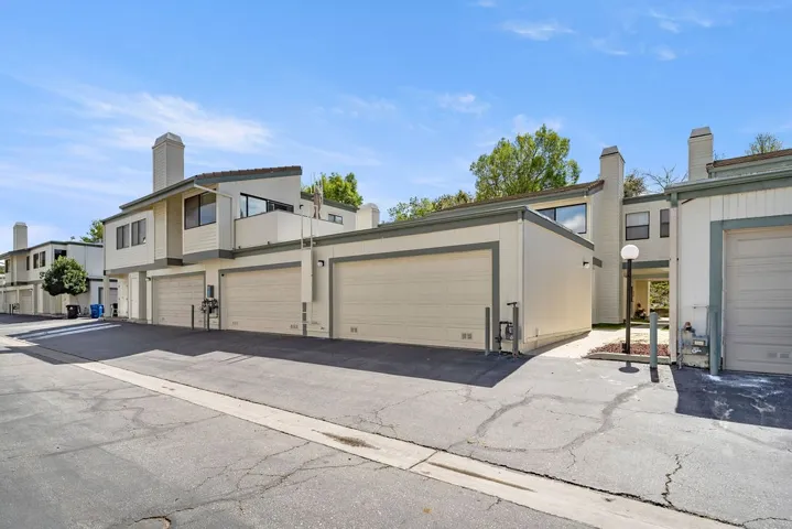10508 Sunland Boulevard 1, Sunland, California 91040