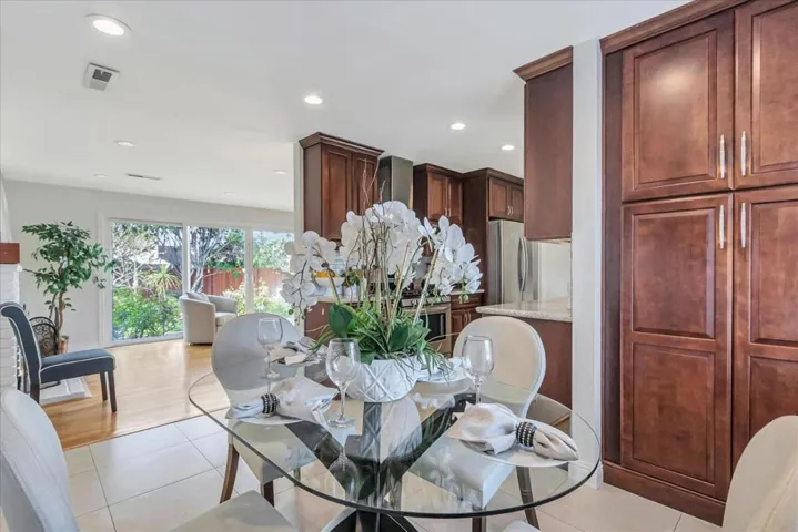 2773 Crosby Court, Santa Clara, California 95051