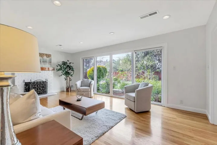2773 Crosby Court, Santa Clara, California 95051