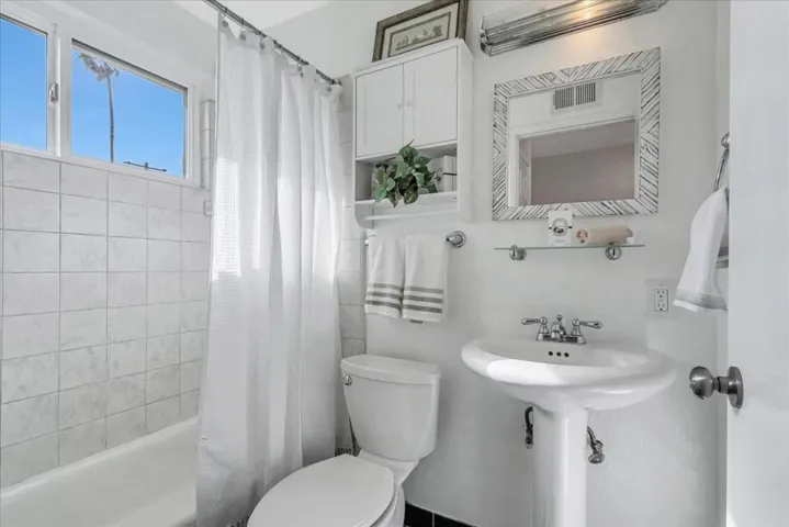 2773 Crosby Court, Santa Clara, California 95051