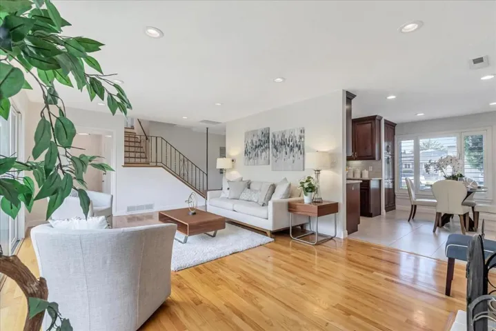 2773 Crosby Court, Santa Clara, California 95051
