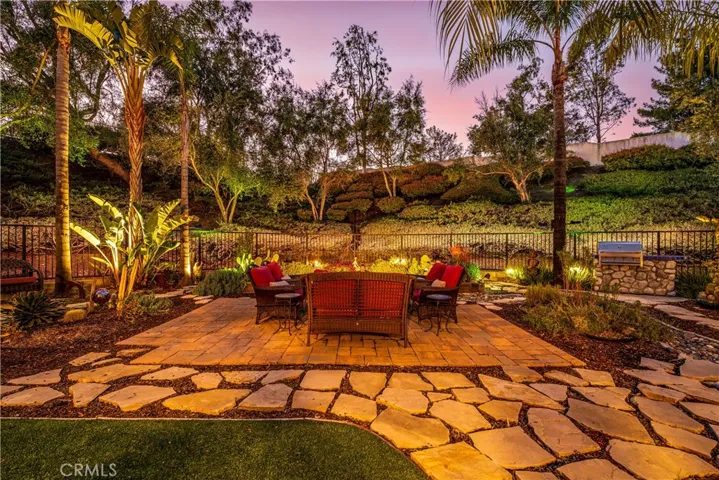 3 Arcilla, Rancho Santa Margarita, California 92688